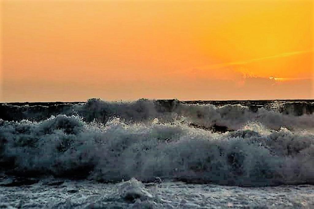 Sea Breeze Ena Apartment Korakochori Bagian luar foto